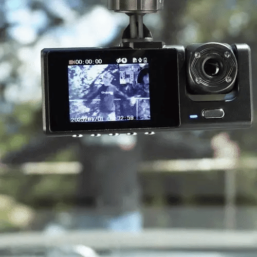 Dash Cam 3 Cámaras para Auto (Frontal + Interior + Trasera) — Protección Total al Volante
